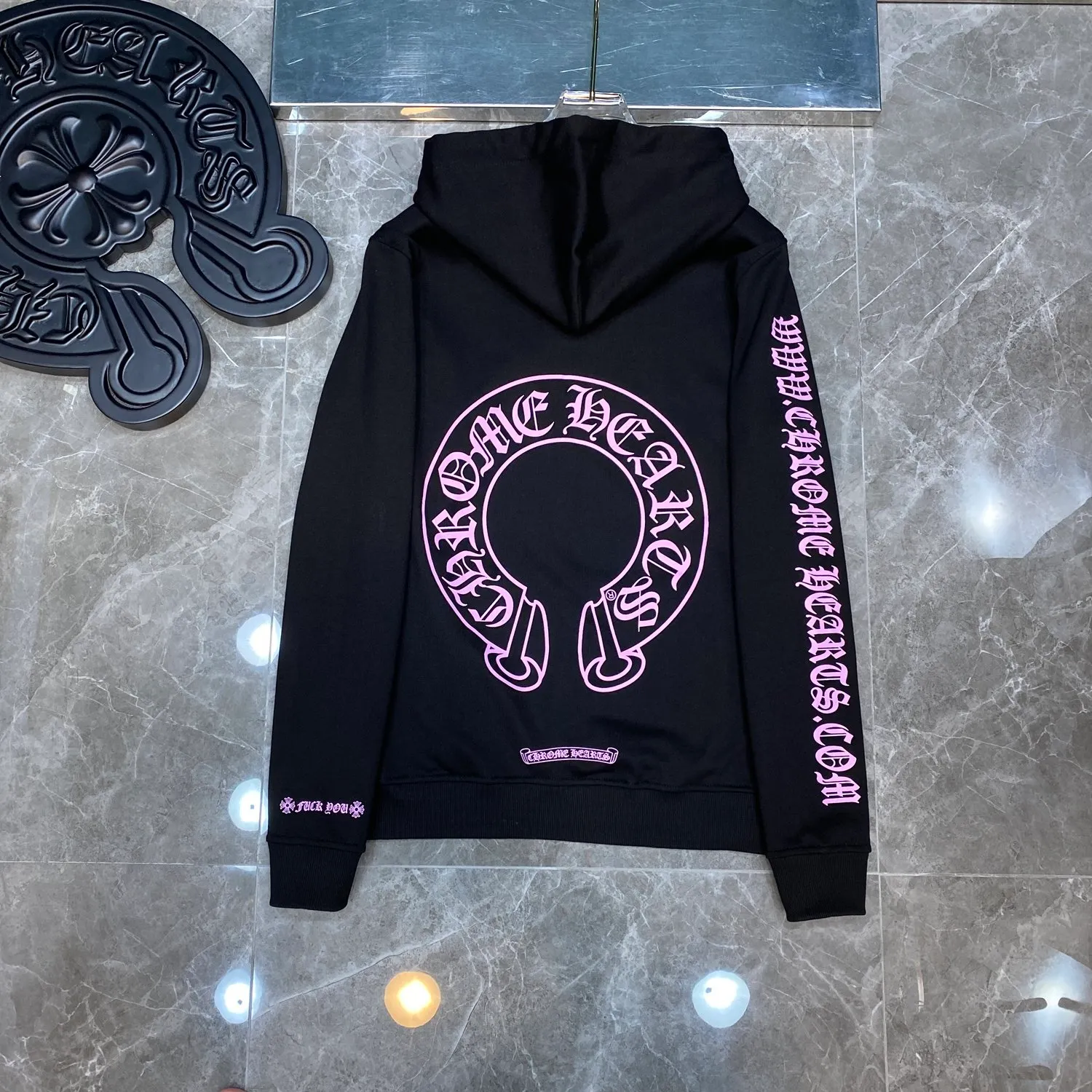 P246 Chrome Hearts Autumn and Winter 2025 simultaneous sale at counters ❤️ Chrome Hearts Sakura Pink Classic Horseshoe Sanskrit Letter Sweatshirt Imported Environmentally Friendly Glue Printing and Dyeing Improved Customized Version 1:1 High-Gram Weight High-Quality Fabric Recommended Color: Black Code Number: S, M, L, XL